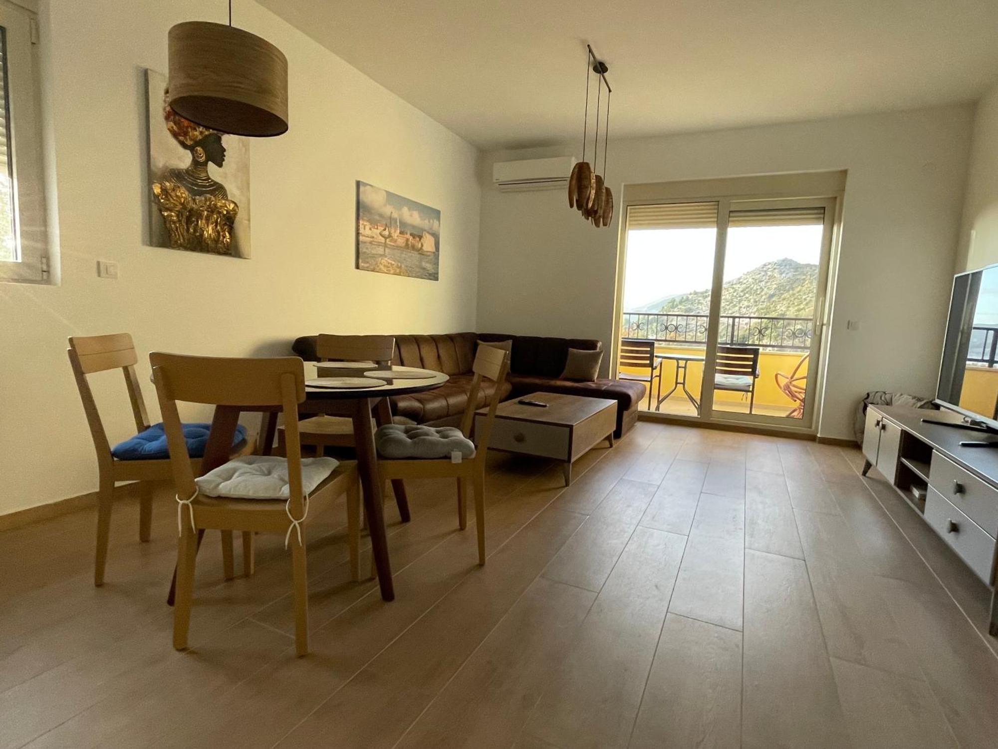 Lux Apartment Amarin Pržno Екстериор снимка