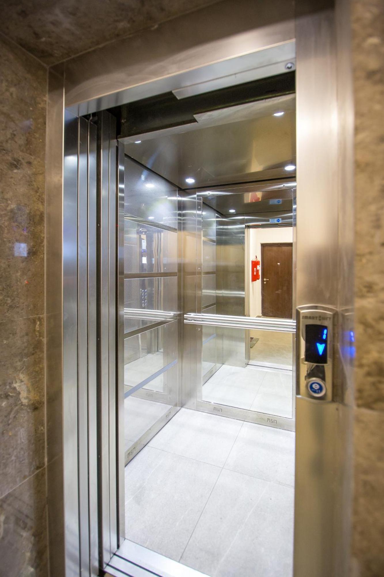Lux Apartment Amarin Pržno Екстериор снимка
